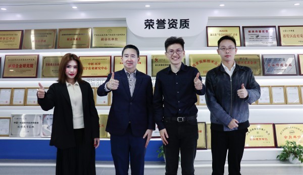 ̩��ũҵ������˾��˾�����ϡ�ٯ˹��Arnon Noncie������97����