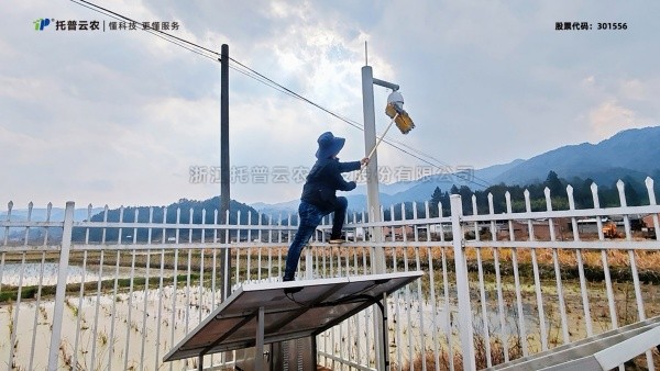 ��¢֮�ϣ�������������������רҵ���¶ȣ���������������ÿһ̨��ũ����ʿ��