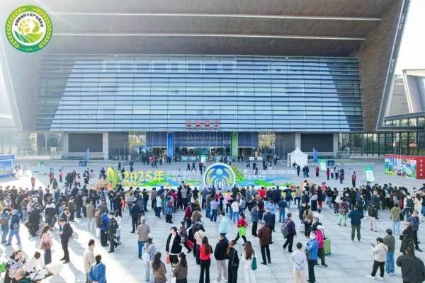 ���Ǹ������ʹ������������Ƽ���������Ծ�� | 97��������2025�������ͺʹ󶹹�ҵչ����