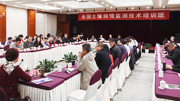 ��ѵ��ۻ��ֳ�