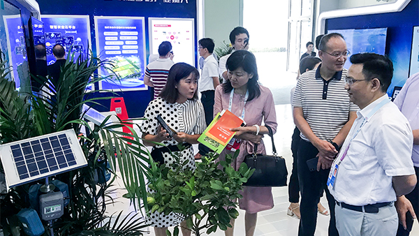 ������ũί��Ϣ�������κص»�����һ���������ο��ϣ��Ҷ���