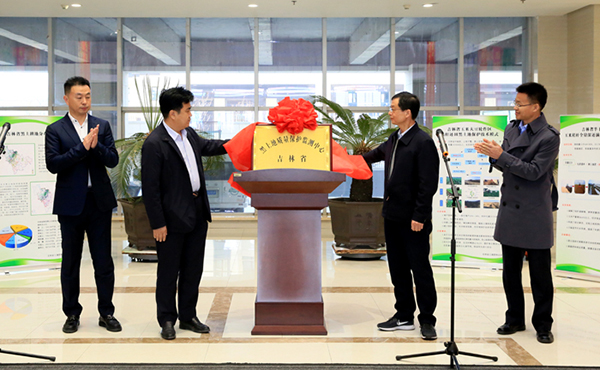 ����ʡ��������������������������������Ľ���