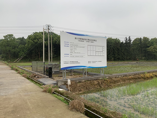 ��߸����ۺ��������������������������ĳǽ��ɡ��������顱����